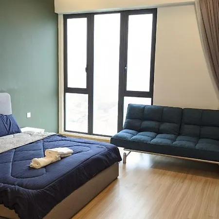 Jazz 313 Cosy 2-Bedroom Suite With Pool & Seaview